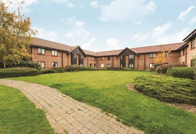 酒店 Ramada Cambridge