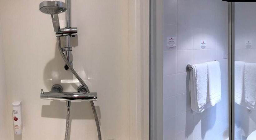 酒店 Ramada Cambridge