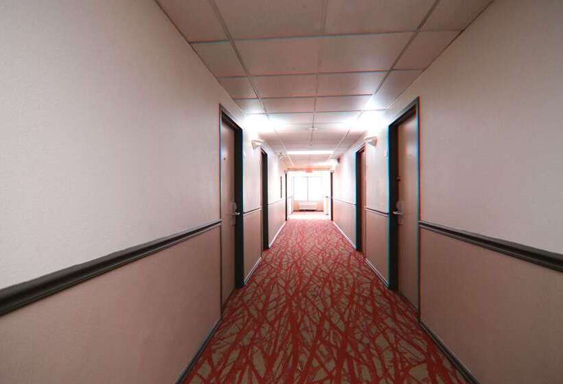 فندق Ramada By Wyndham Davenport Orlando South