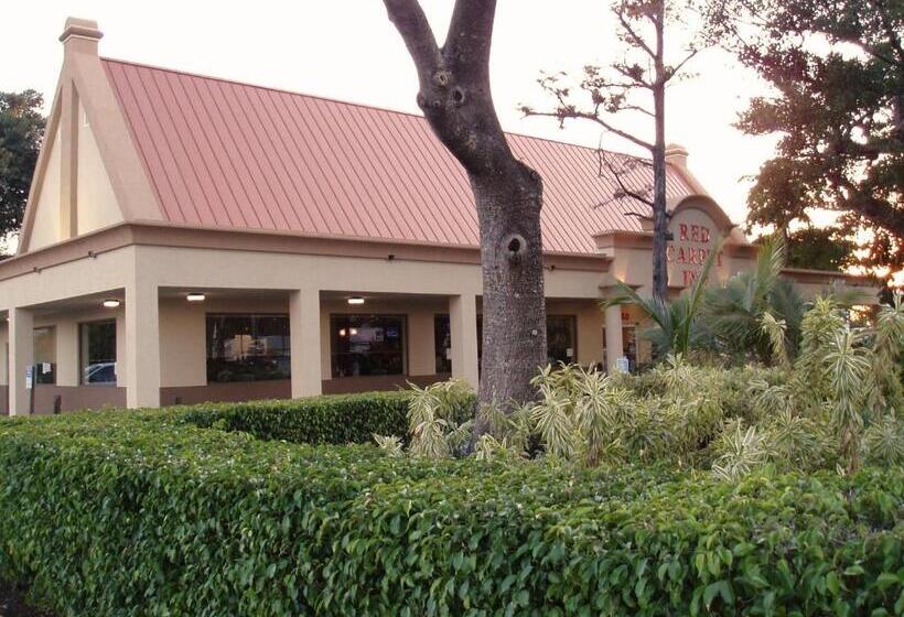 בית מלון כפרי Red Carpet Inn Airport Fort Lauderdale