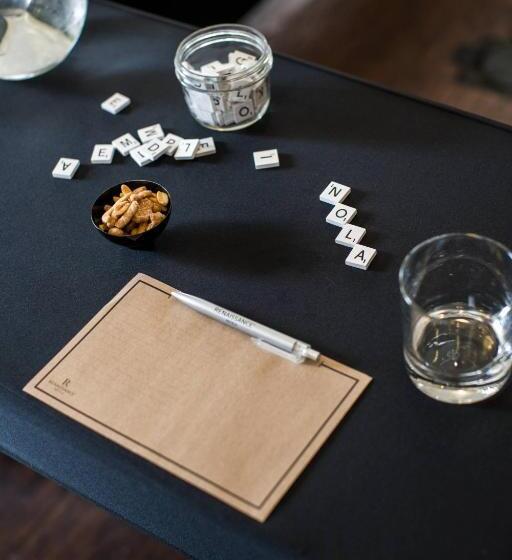 Отель Renaissance New Orleans Pere Marquette French Quarter Area