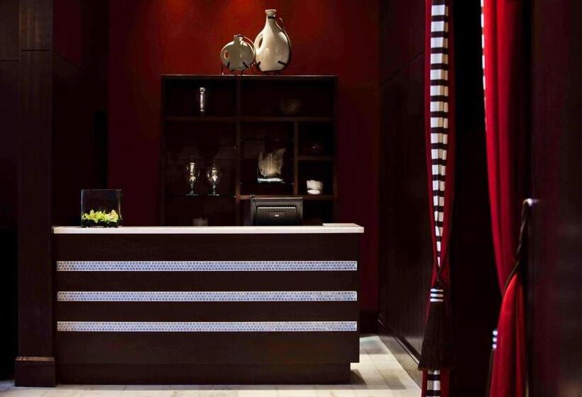 فندق Renaissance New Orleans Pere Marquette French Quarter Area