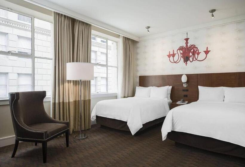 Отель Renaissance New Orleans Pere Marquette French Quarter Area