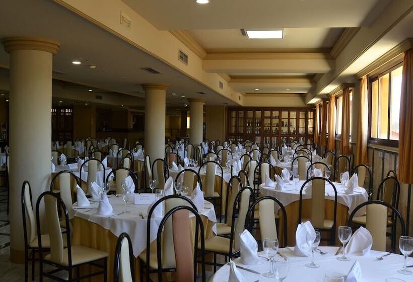 בית מלון כפרי Reyes Ziries