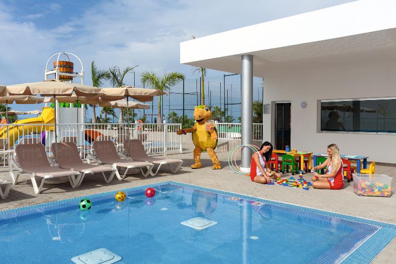 Hotel Riu Vistamar - All Inclusive