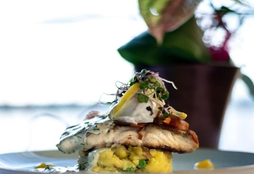 酒店 Riverbank House