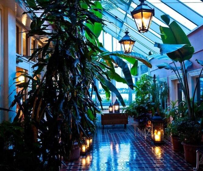 酒店 Riverbank House