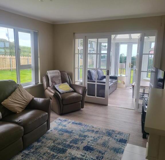 فندق Royal Court