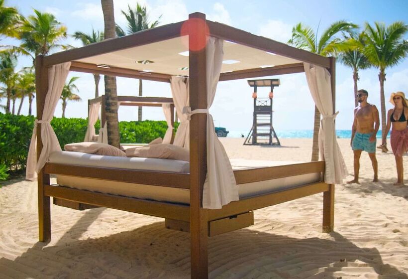 호텔 Royal Hideaway Playacar All Inclusive Adults Only Resort