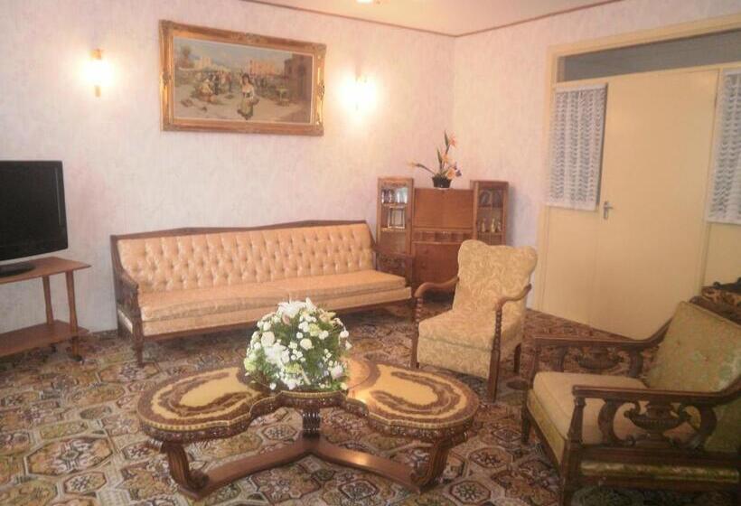 Отель Sancta Maria