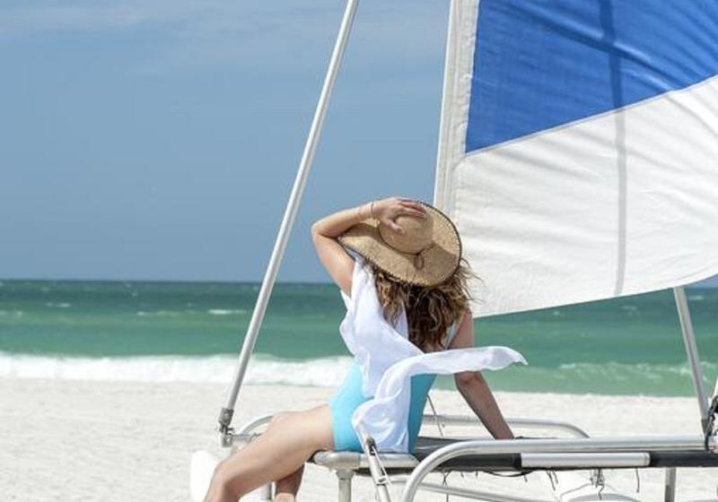 فندق Sandcastle Resort At Lido Beach