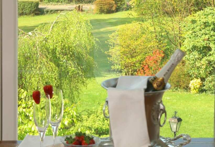 فندق Seaview House