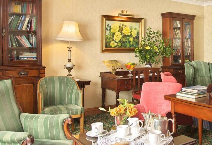 فندق Seaview House