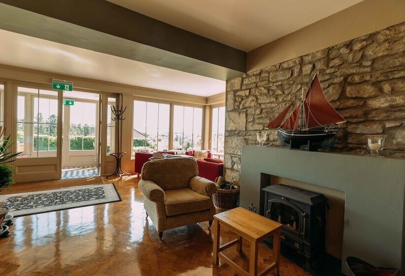 Sheedys Boutique Hotel & Restaurant