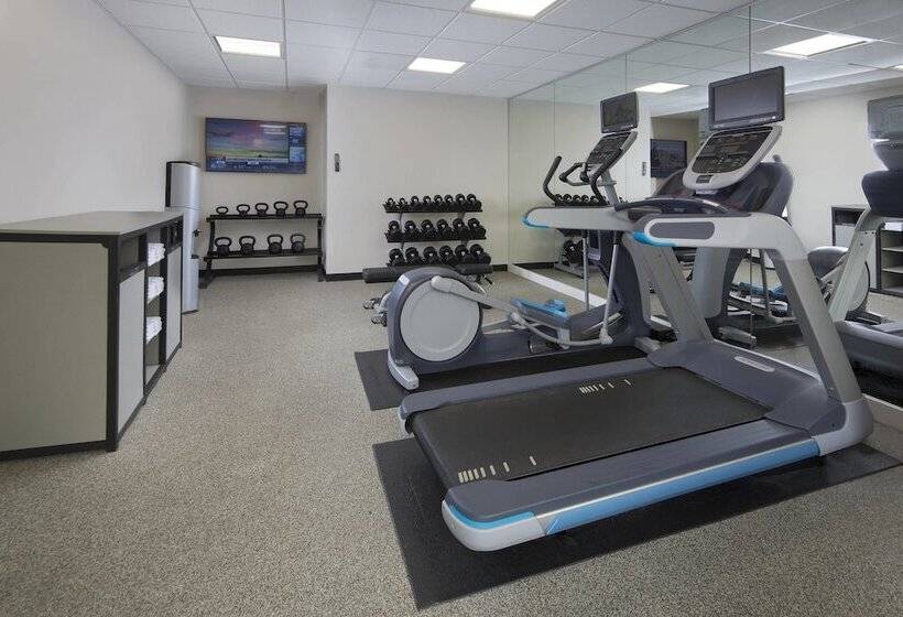 هتل Springhill Suites By Marriott New Orleans Warehouse Arts District