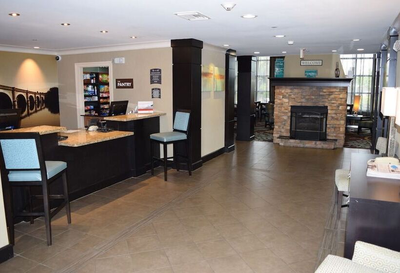 호텔 Staybridge Suites Myrtle Beach Fantasy Harbour, An Ihg