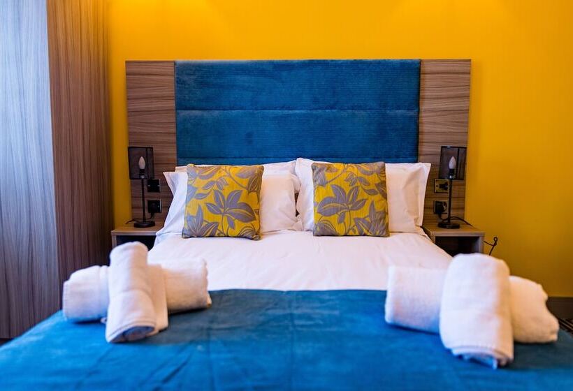 ホテル Stonecross Manor