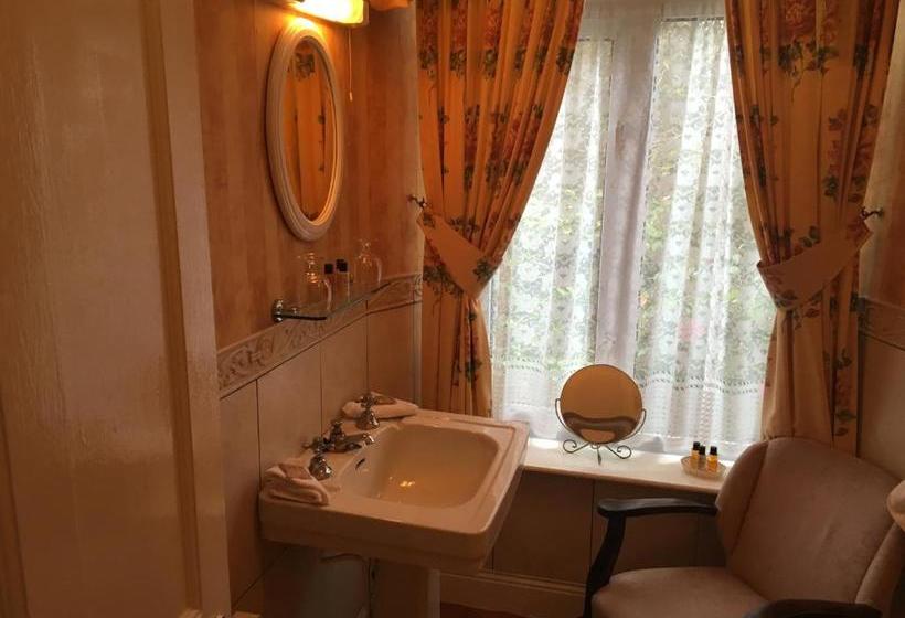 فندق Tahilla Cove Country House