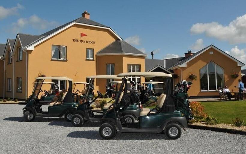 فندق The 19th Golf Lodge