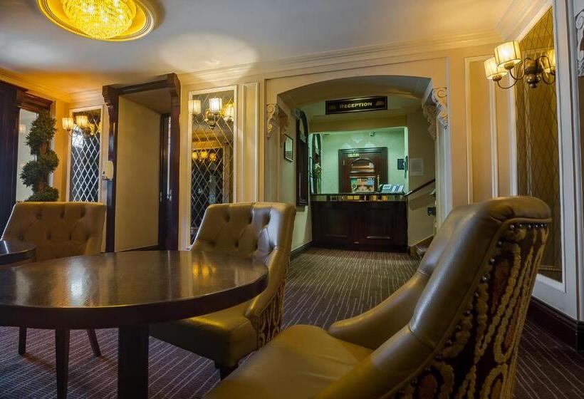 Отель The Carraig