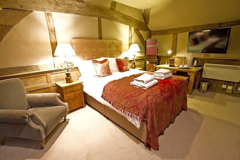 בית מלון כפרי Chapter House