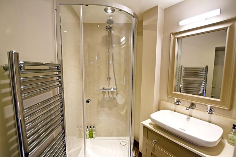 בית מלון כפרי Chapter House