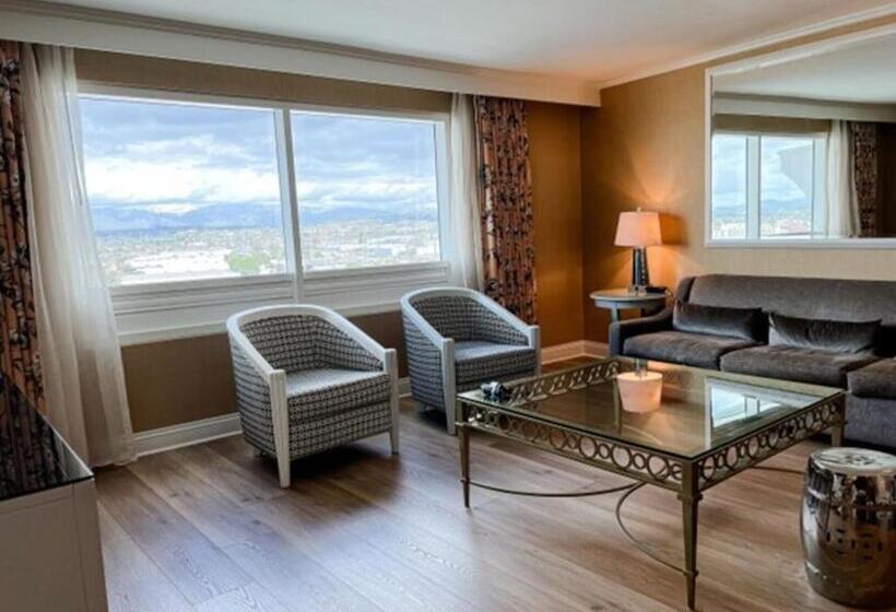 فندق The Commerce Casino &