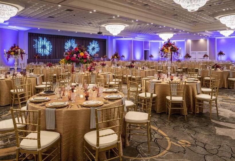 בית מלון כפרי The Commerce Casino &