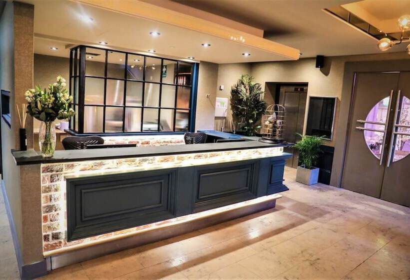 ホテル The Lansdowne