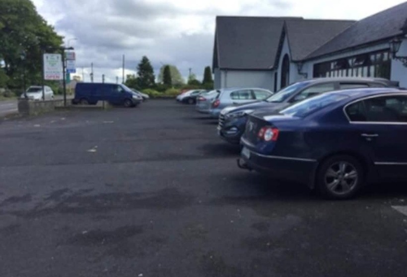 Отель The Lanterns