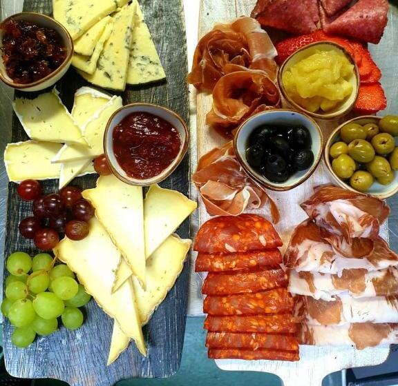 ホテル The Lemon Leaf Café Bar And Townhouse