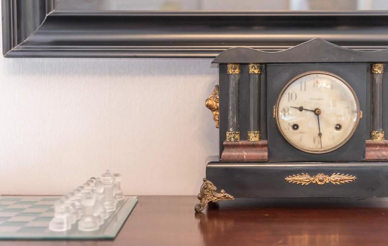 Отель The Old Bank Town House