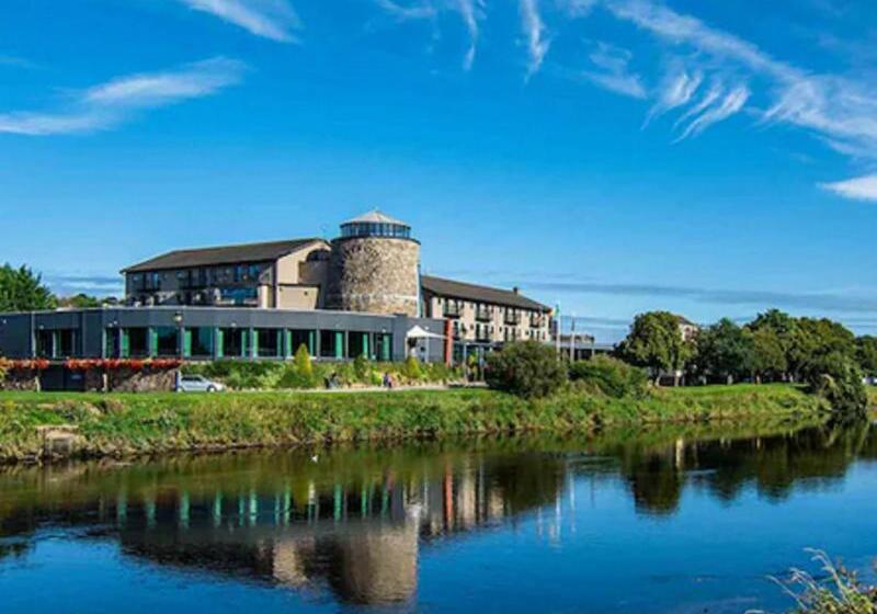 호텔 The Riverside Park