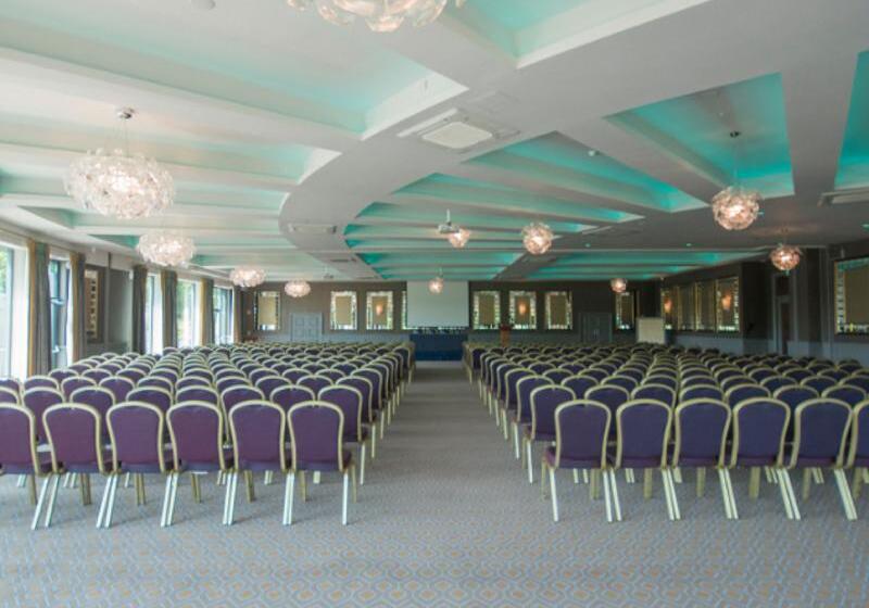 호텔 The Riverside Park