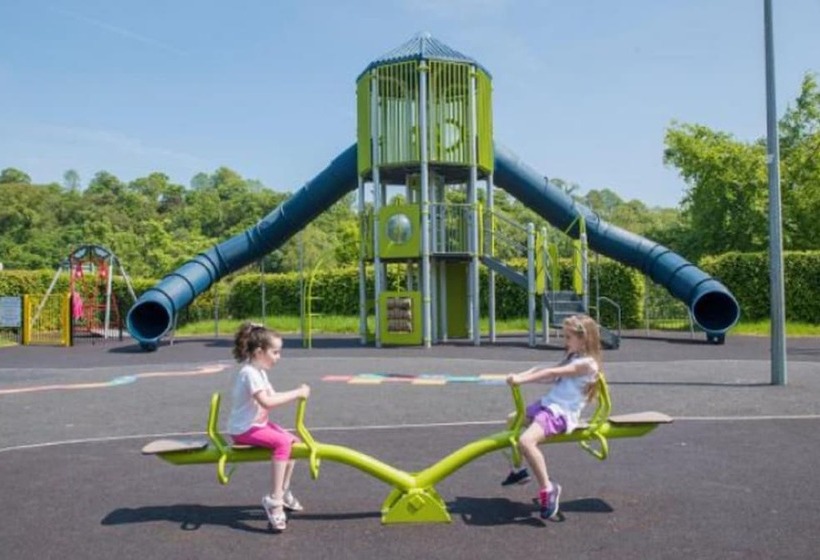 호텔 The Riverside Park