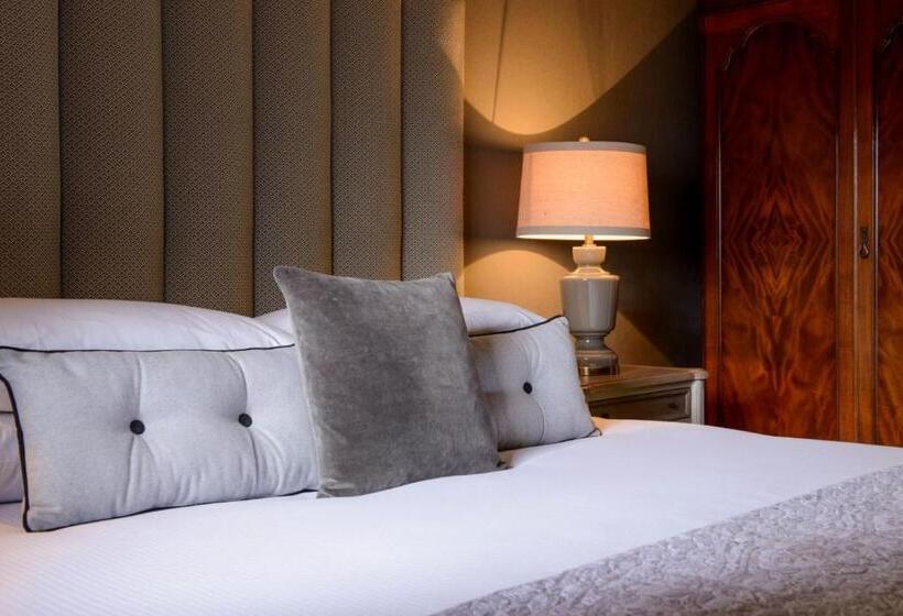 فندق The Victoria