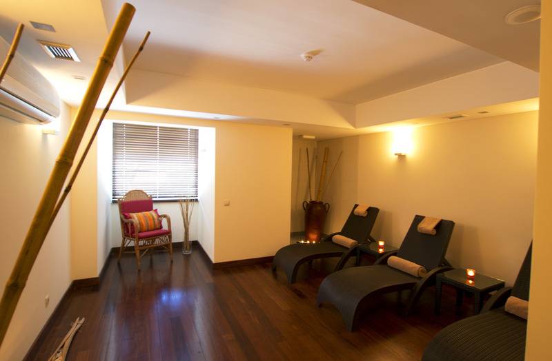 هتل The Views Monumental