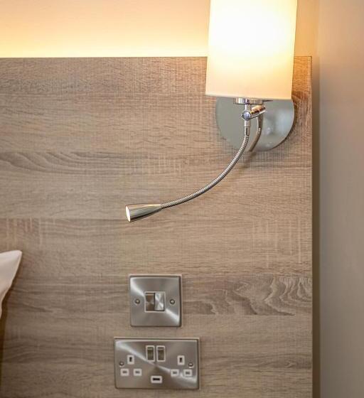 فندق Tralee Townhouse