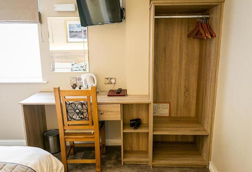 فندق Tralee Townhouse