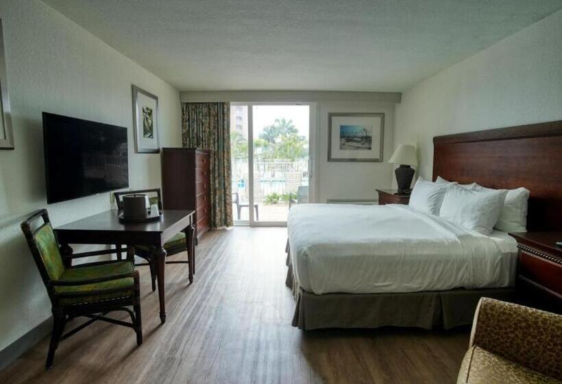 Treasure Island Hotel And Marina