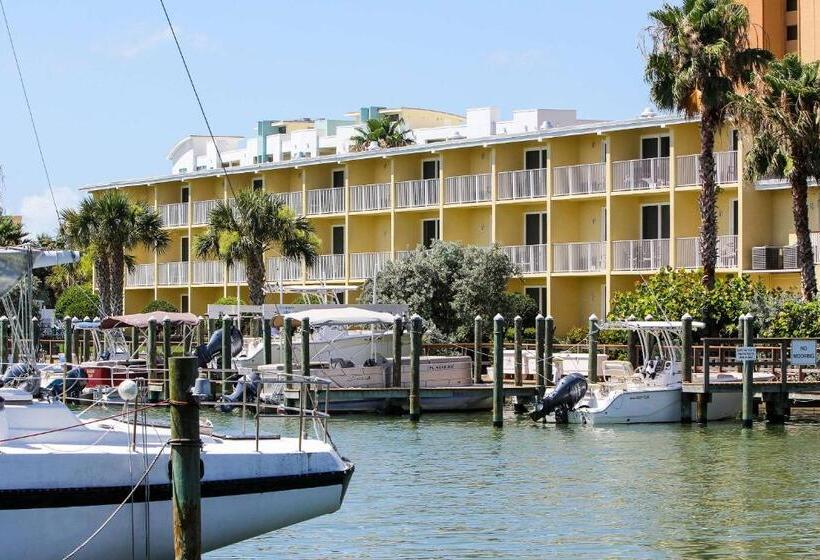 Treasure Island Hotel And Marina