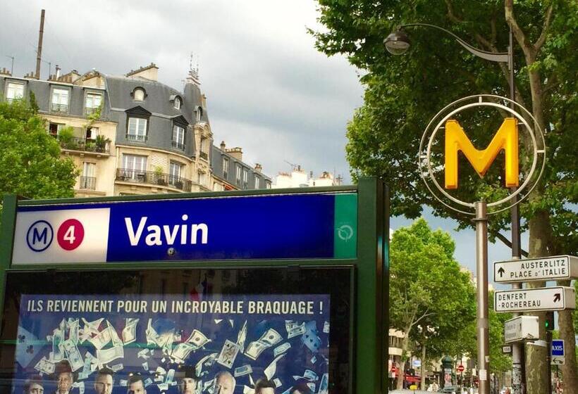 ホテル Unic Renoir Saint Germain