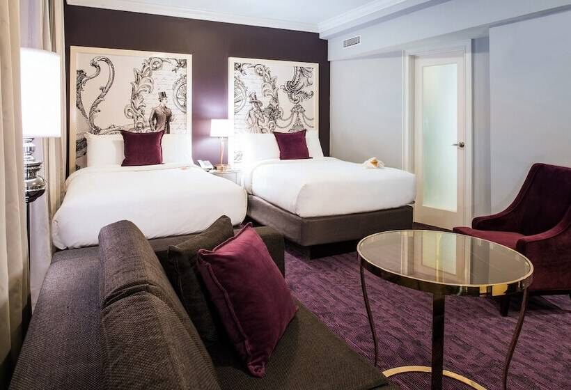 Отель Hampton Inn & Suites New Orleans Canal St. French Quarter