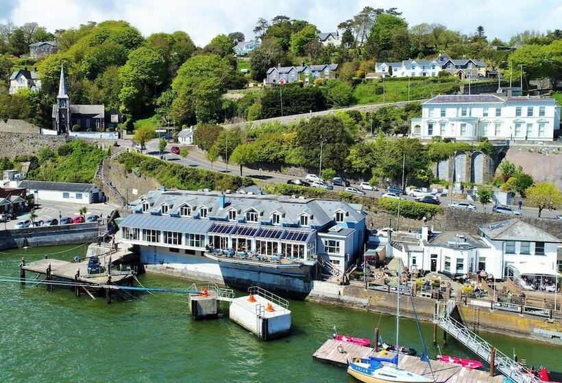 ホテル Watersedge