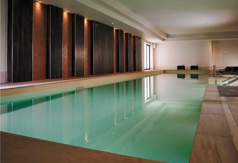 בית מלון כפרי Westport Coast