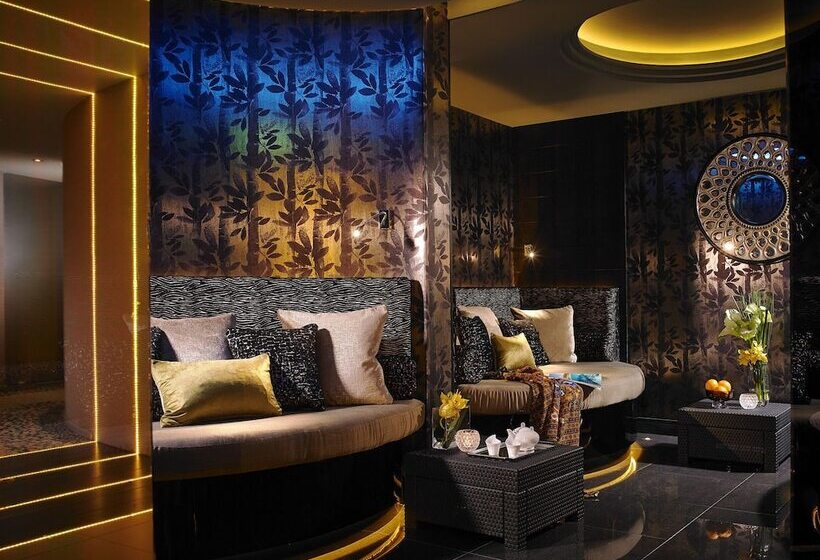 בית מלון כפרי Westport Coast