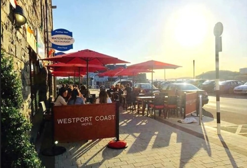 בית מלון כפרי Westport Coast