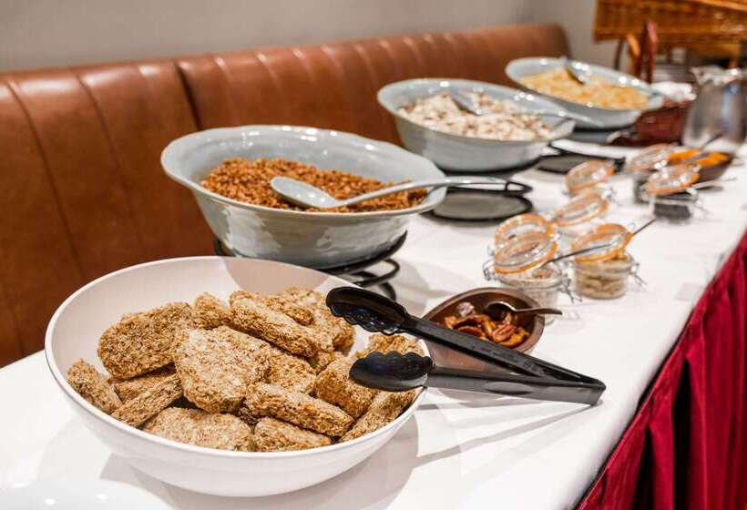 فندق Woodstock Ennis