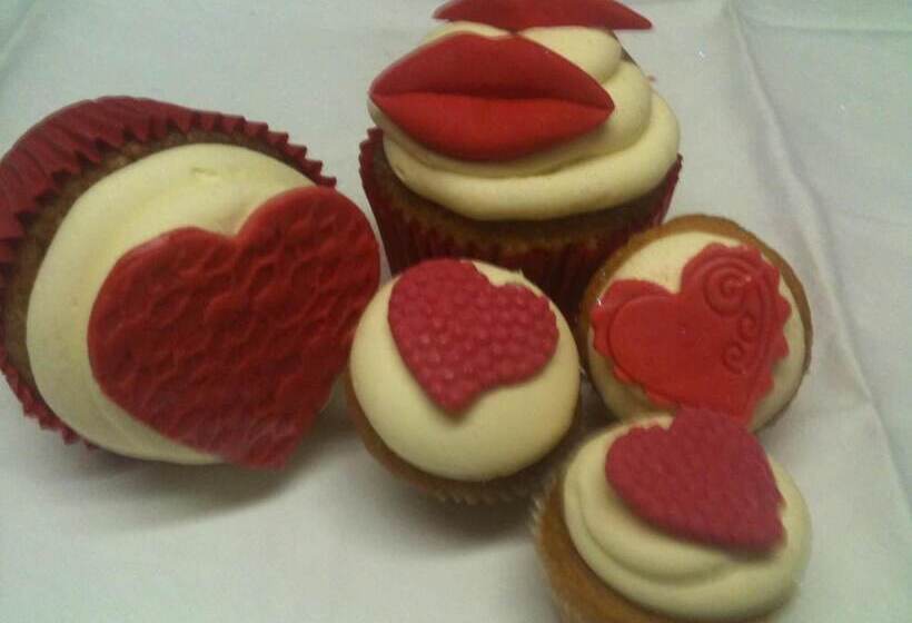 Отель Zuni Restaurant & Boutique