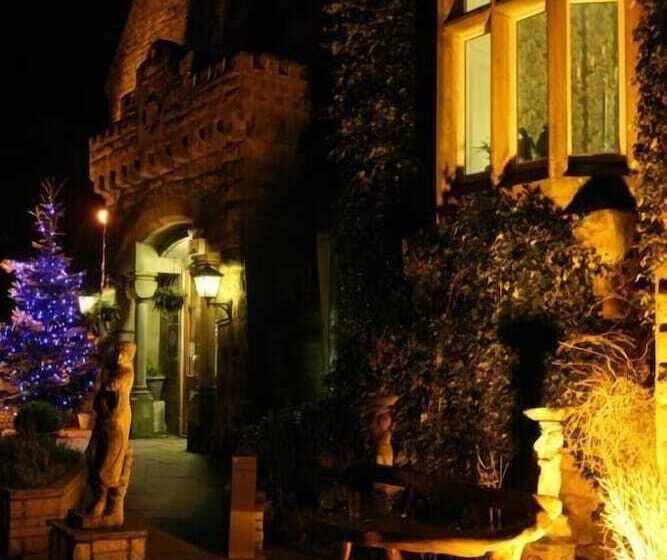 Hunday Manor Country House Hotel